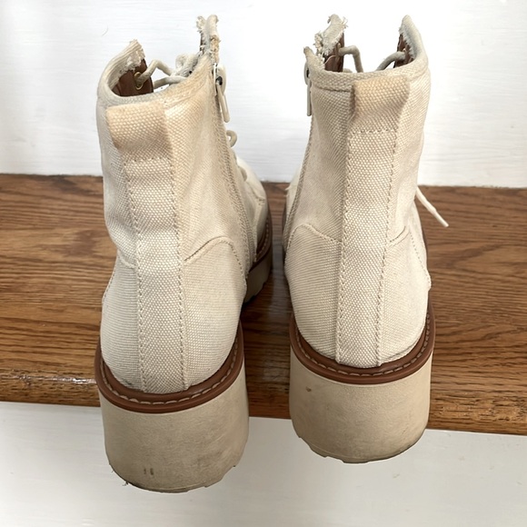 Saks Cream boots - Picture 6 of 7